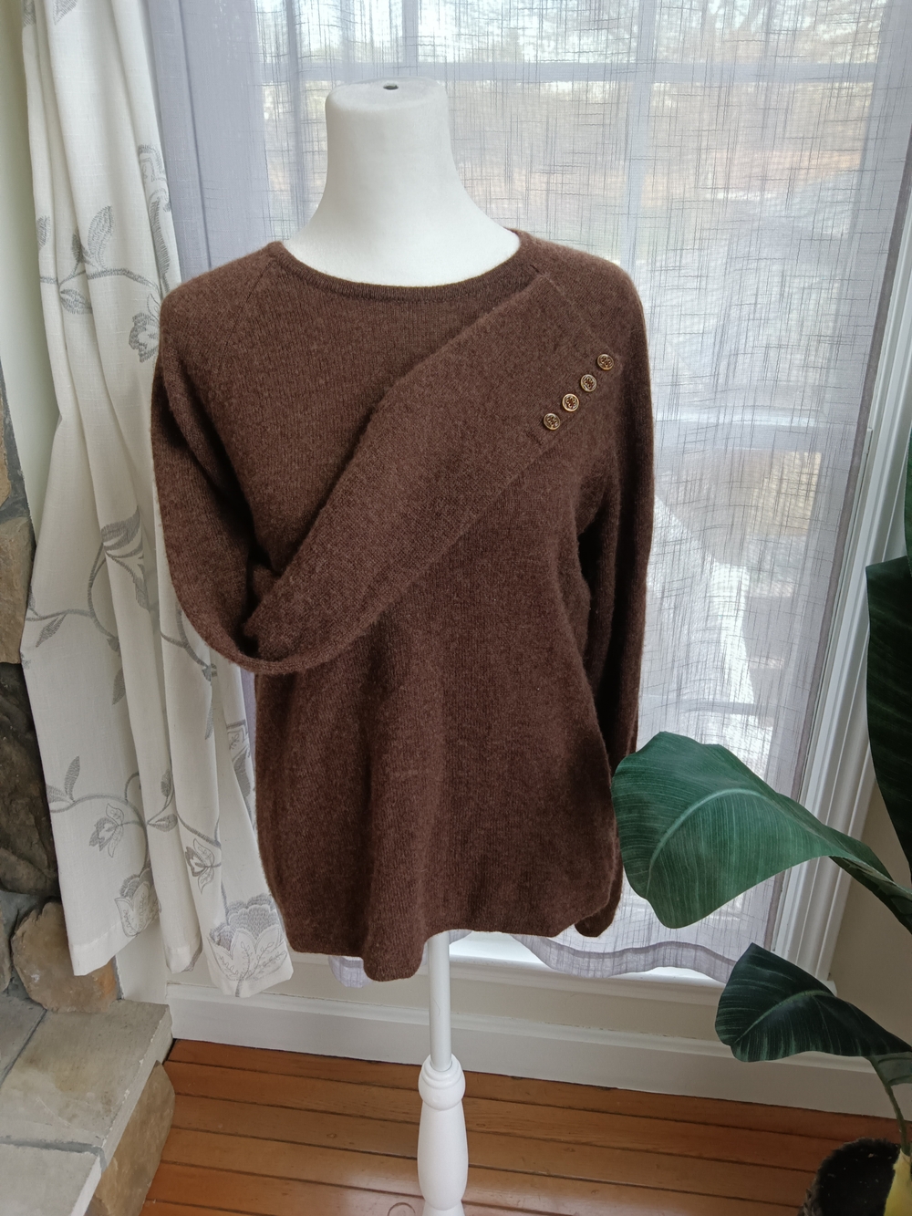 J. McLaughlin Cashmere Brown Crewneck Sweater with Button Shoulder Detail